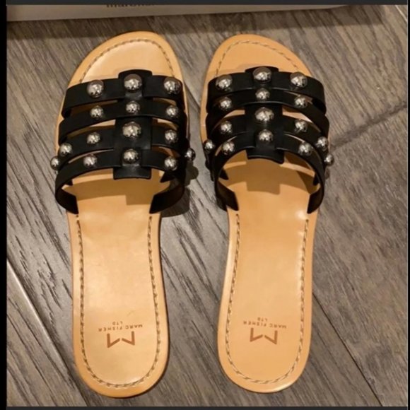NEW MARC FISHER STUDDED SANDALS - Picture 8 of 9